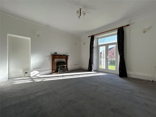 Holway Green, Taunton, TA1 - Photo 1