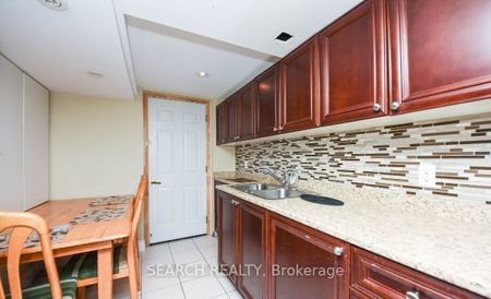 For Lease - 93 Templehill Road Unit# Basement, Brampton, Ontario - Photo 3
