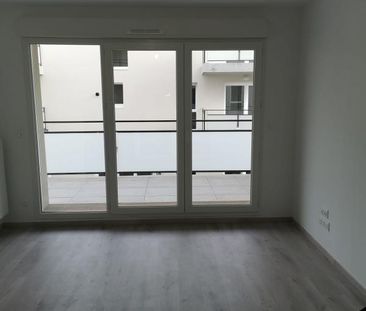 Location Appartement 2 pièces 38m² NANTES 44100 - Photo 6