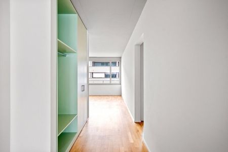 Living where families feel comfortable - Photo 5