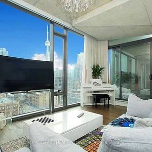 Furnished 2 Bedroom, 2 Bathroom Sub-Penthouse - The Fashion House - Photo 2