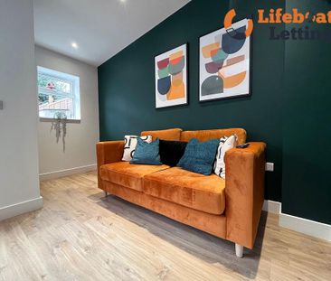 1 bedroom in a house share to rent - Photo 2