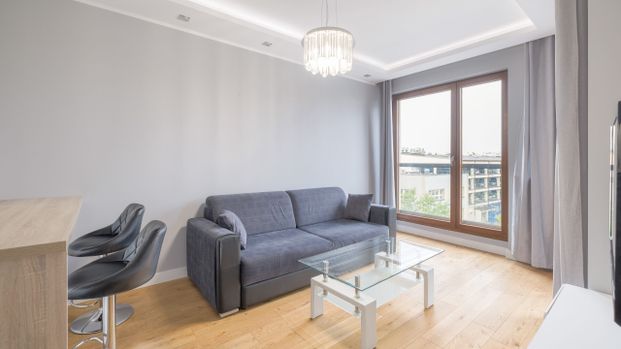 Mieszkanie z loggią 2 pokojowe przy metrze - Фото 1