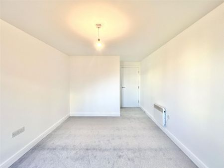 Worsdell Drive, Gateshead, NE8 - Photo 4