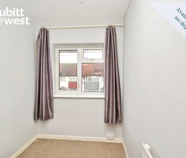 3 bedroom semi-detached house to rent - Photo 5