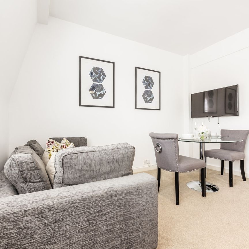 Hill Street, Mayfair, W1J 5LY, London - Photo 1