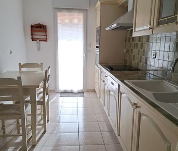 Location Appartement 3 pièces 68m² TOULON 83000 - Photo 5