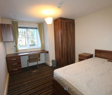 5 bedroom flat to rent - Photo 5