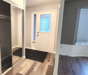 For Lease - 29 Fox Run N/A, Barrie, Ontario - Photo 3