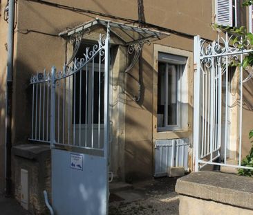 Location Appartement 2 pièces 22m² - Photo 3