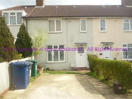 3 bedroom terraced house to rent - Photo 4