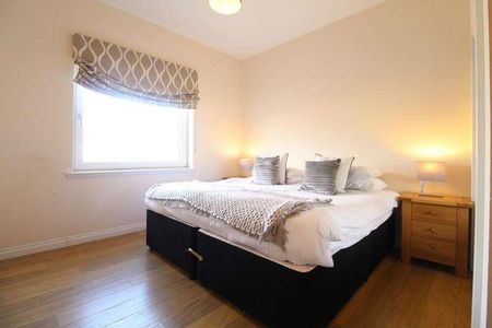 The Royal Apartments. Great Northern Road, Aberdeen, AB24 - Photo 2