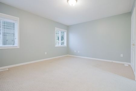 For Lease - 3057 Janice Drive, Oakville, Ontario - Photo 3