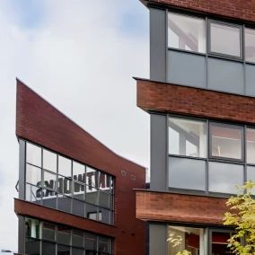 Classic Shared Apartment - Photo 1