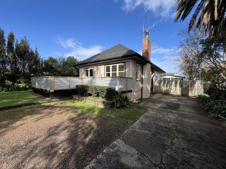 18 Walmsley Road, Mangere, Auckland - Photo 2