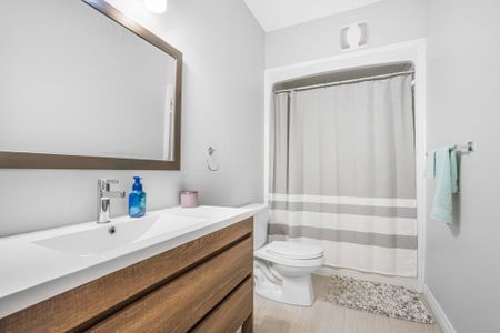 For Lease - 4 Maxime Court Unit# B, Clarence-Rockland, Ontario - Photo 4