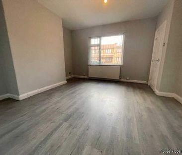 2 bedroom property to rent in Oldham - Photo 5