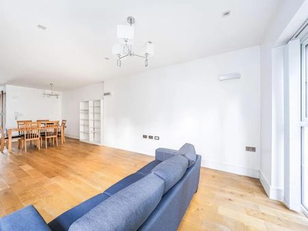 4 Bed Maisonette, Milton Park, N6 - Photo 2