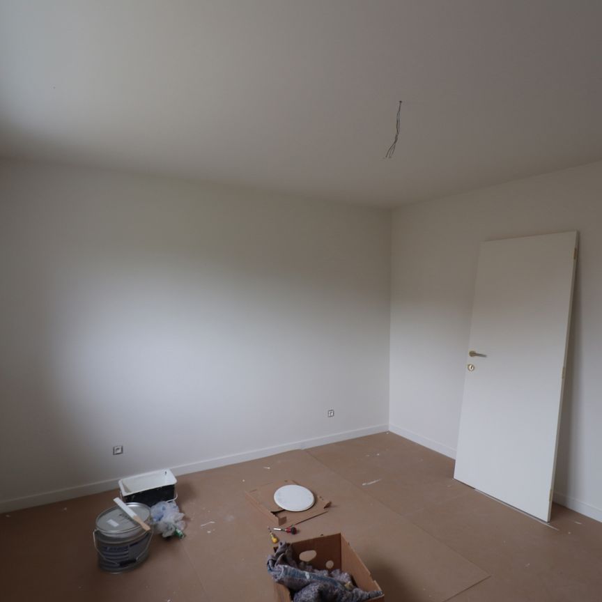 Energiezuinige nieuwbouwwoning met tuin vlakbij het centrum van Merksplas. - Photo 1
