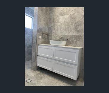 300m walk to the Beach! Renovated Bathroom - Photo 3