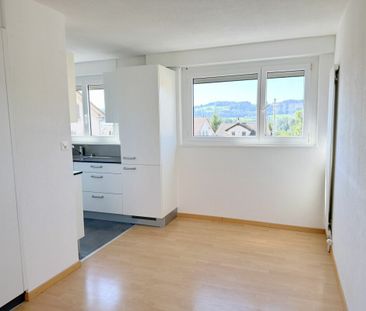 Modern and bright 4.5-room apartment in SG-Brüggen - Photo 5