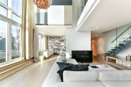 2 bedroom penthouse to rent - Photo 2