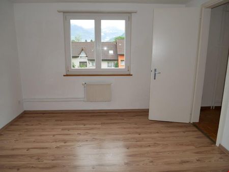 Helle 2-Zimmer-Wohnung mit Balkon und Bergblick in Bilten - Foto 2