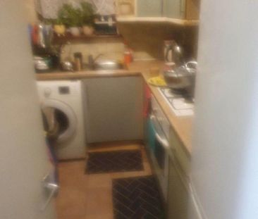 Room in a Shared House, Church Road, E12 - Photo 2