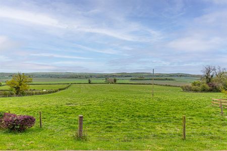 Mentmore Court, Howel Hill, Mentmore - Photo 2