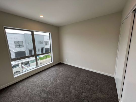 Four Bedrooms | Mt Wellington - Photo 1