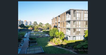 Spacious size 1 bedroom 1 carspace with study in HEART of Zetland - Photo 5