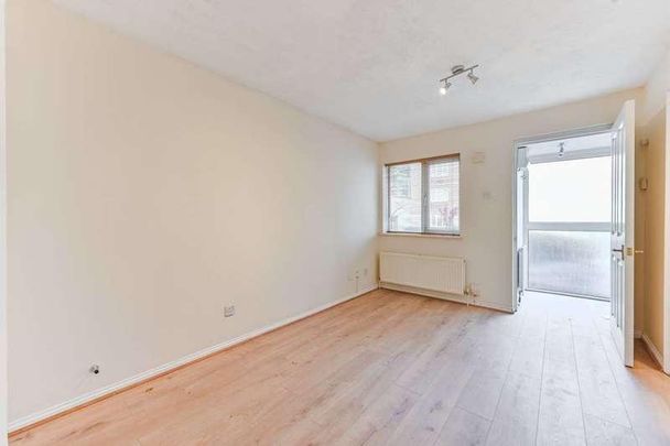 Franklin Way, Croydon, CR0 - Photo 1