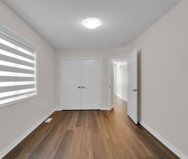 For Lease - 1395 Chretien Street, Milton, Ontario - Photo 4