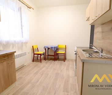 Pronájem bytu 1+1 25 m² - Fotografie 5