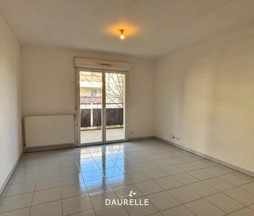 Location Appartement 2 pièces 40m² CHATEAURENARD 13160 - Photo 4