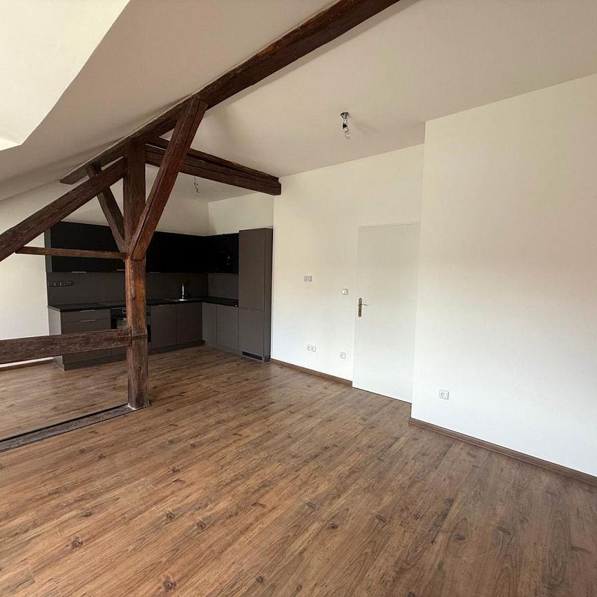 Pronájem bytu 2+kk 58 m² - Photo 1