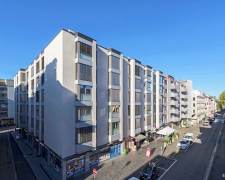 Moderne Wohnung an lebhafter Lage - Photo 4