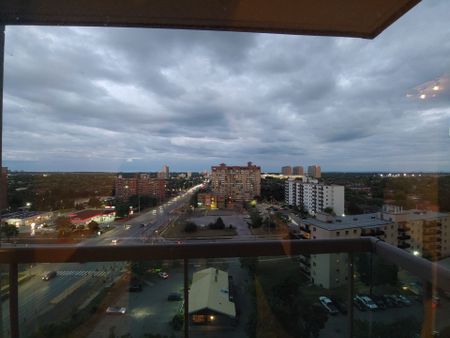 For Lease - 3504 Hurontario Street Unit# 1605, Mississauga, Ontario - Photo 3