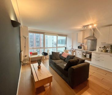 1 Bed Flat, Marco Island, NG1 - Photo 1