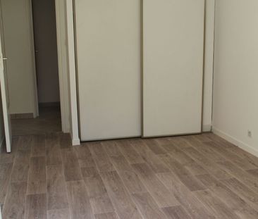 Location Appartement 3 pièces 63m² - Photo 2