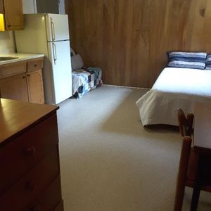 Studio à louer pour étudiant ou enseignant cegep de Saint-Jérôme du 1er janvier au 31 mai 2026 - Photo 2