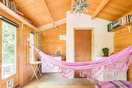 4 Bed Terraced House, Dunlace Road, E5 - Photo 5