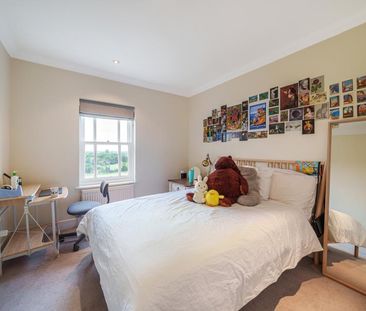 4 bedroom townhouse to rent - Photo 4