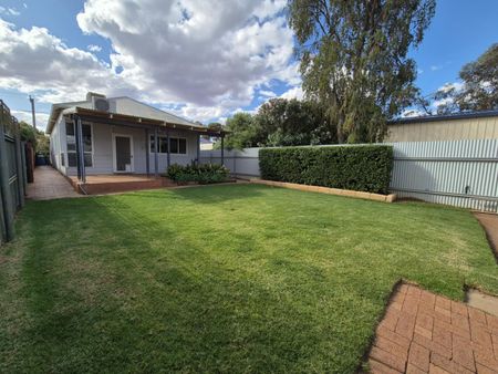 95A Campbell Street, 6430, Lamington Wa - Photo 3