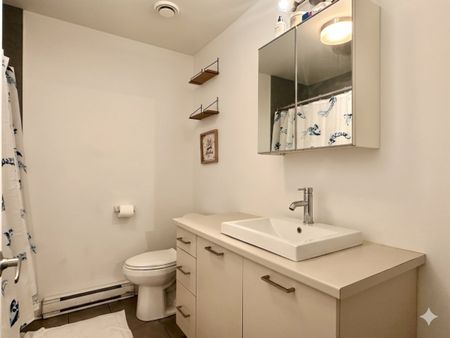 1875 Rue Bossuet, #1 - Photo 4