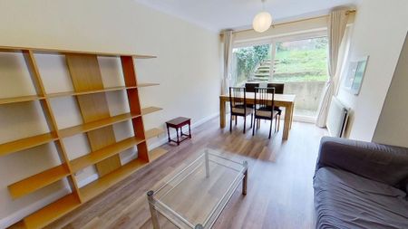 4 bedroom semi-detached house to rent - Photo 3