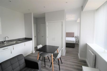 Studio to rent - Photo 5