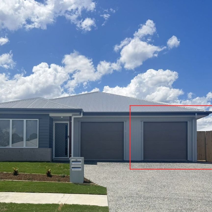 The Perfect Two Bedroom Unit! - Photo 1