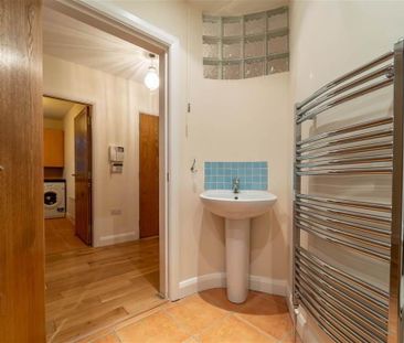 1 Admirals Chase, 42-44 Ballyholme Road, Bangor, BT20 5JS - Photo 3