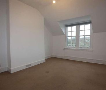 East Drive, Brighton, BN2 - Photo 2